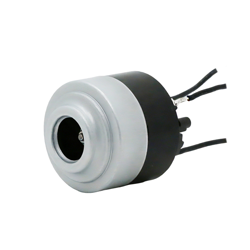 Motor aspirator cu densitate mare de putere